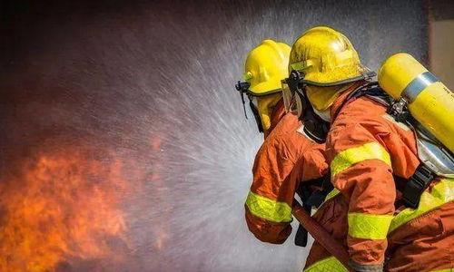 娱乐吃瓜酱消防员,揭秘娱乐圈幕后故事 第1张 娱乐吃瓜酱消防员,揭秘娱乐圈幕后故事 第1张